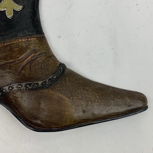Cowboy Boot Western Resin Wall Hanging Brown Tan Hook in back - Picture 4 of 10